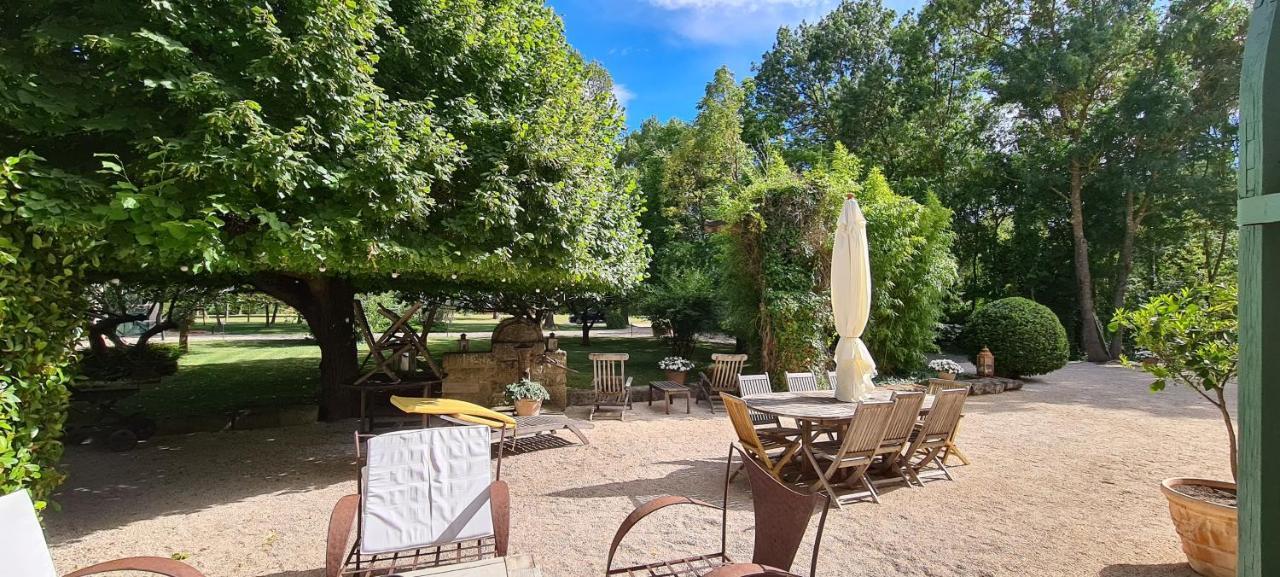 Le Mas De Trevouse Saint-Saturnin-les-Avignon Bagian luar foto