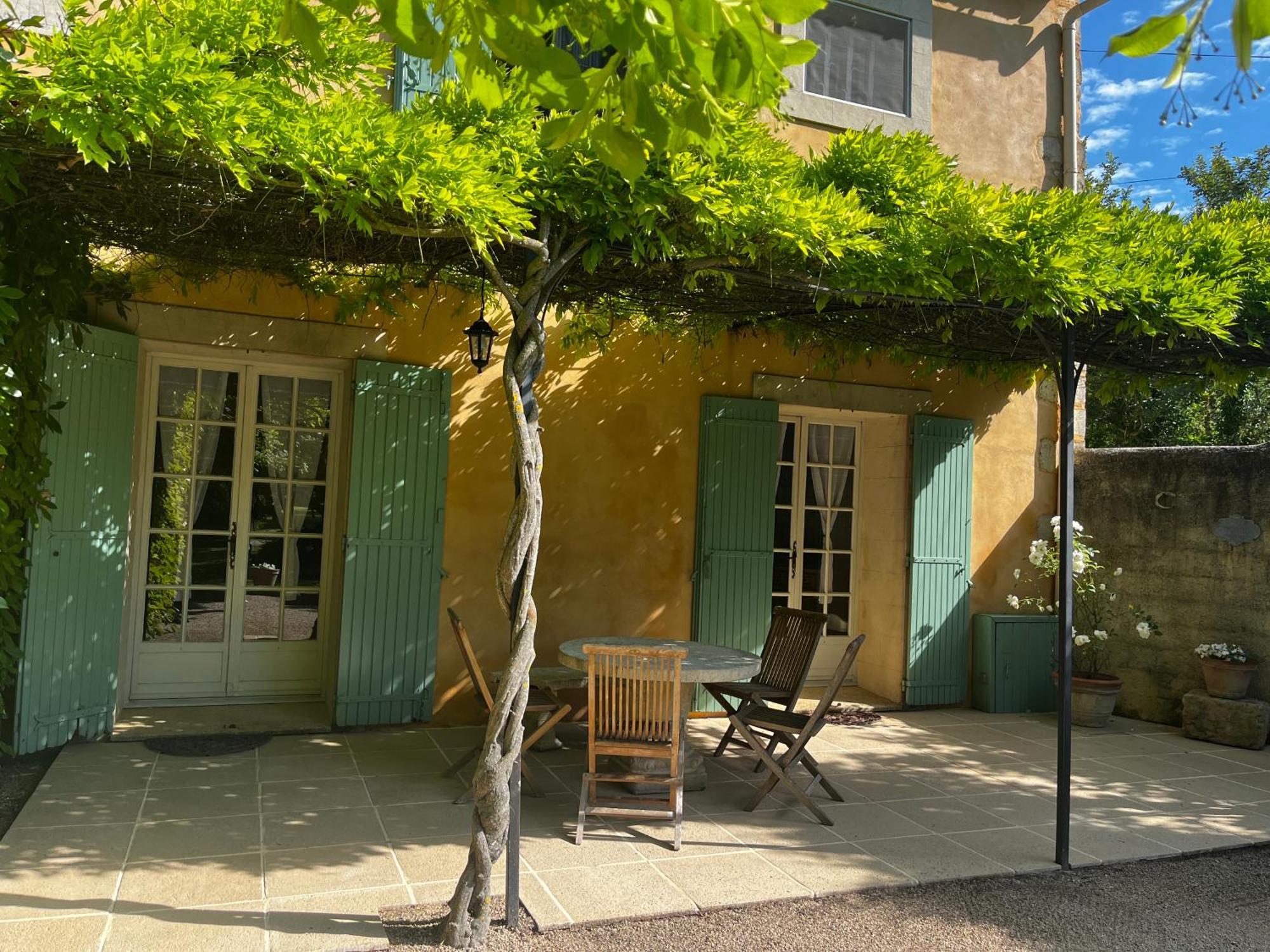 Le Mas De Trevouse Saint-Saturnin-les-Avignon Bagian luar foto