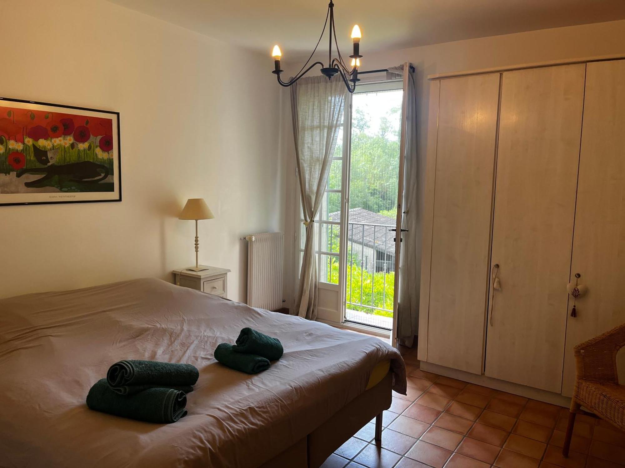 Le Mas De Trevouse Saint-Saturnin-les-Avignon Bagian luar foto